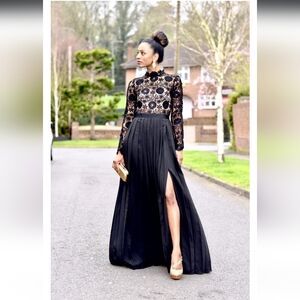 EUC Self-Portrait Mia Lace Pleated Maxi Gown